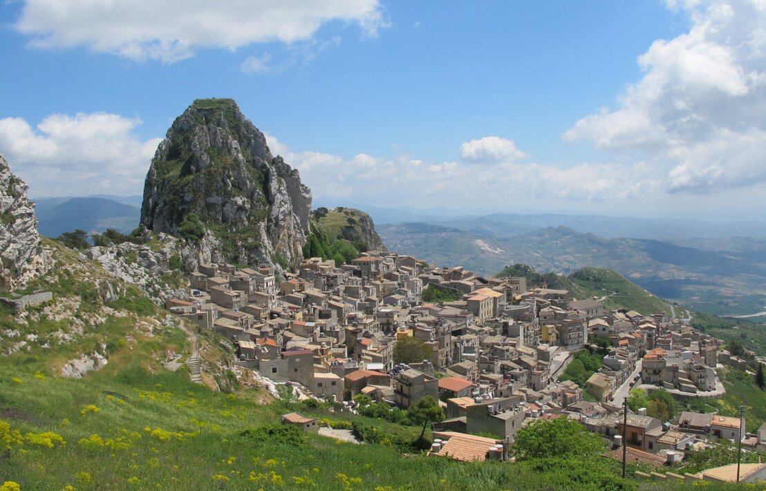 small settlement west Sicily